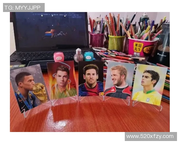 球星卡元素融入定制足球打造专属收藏与运动体验新玩法